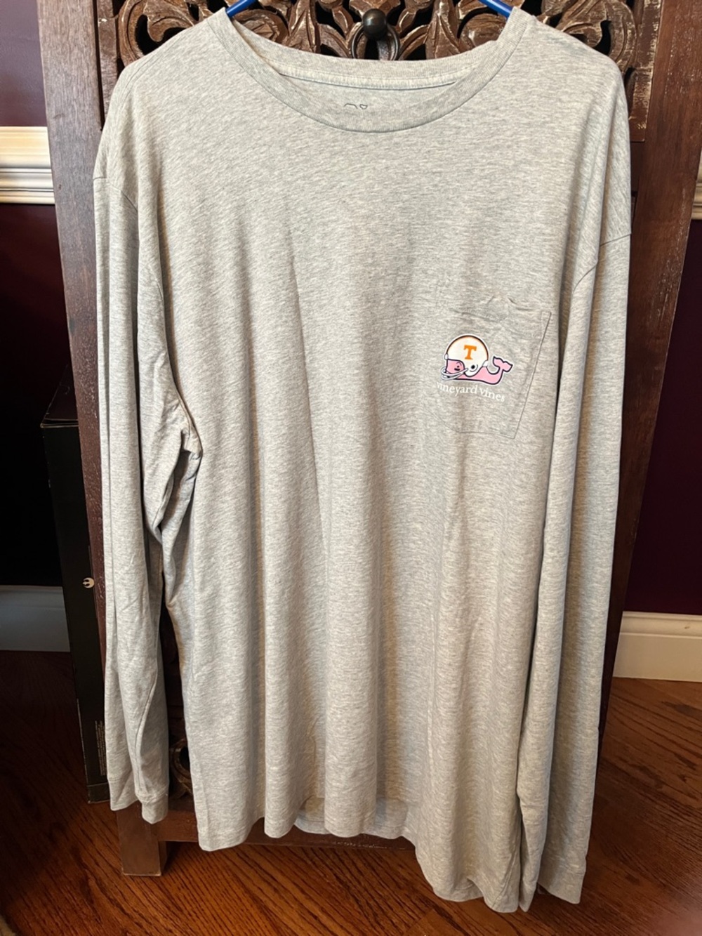 Vineyard Vines Light Heather Gray Long Sleeve Pocket Tee with Whale Logo